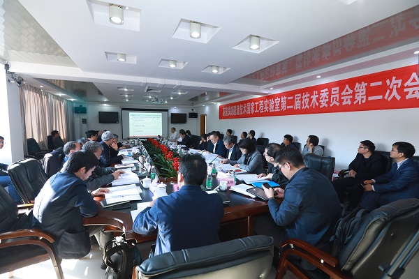 8X8A9066.JPG 8X8A9066.JPG